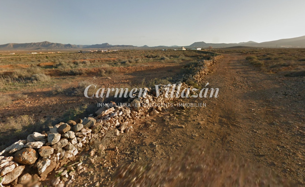 Terreno Triquivijate