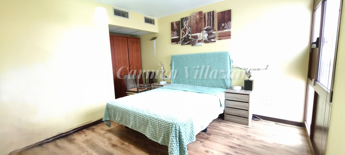 Dormitorio secundario en la villa en venta en Los Estancos.