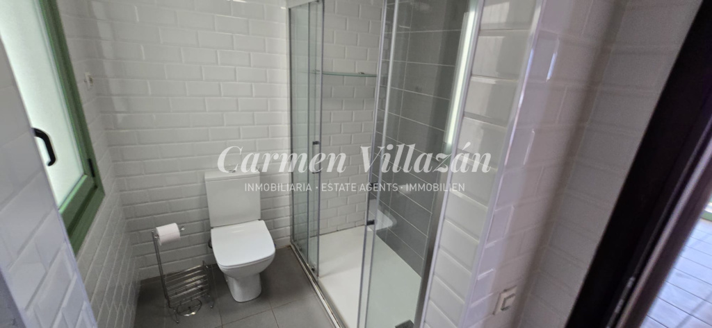 baño Gaudia Caleta de Fuste